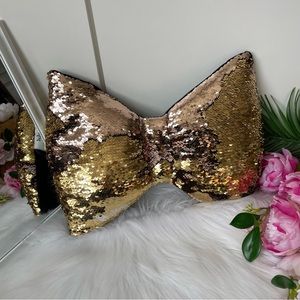 Decorative Bow Pillow